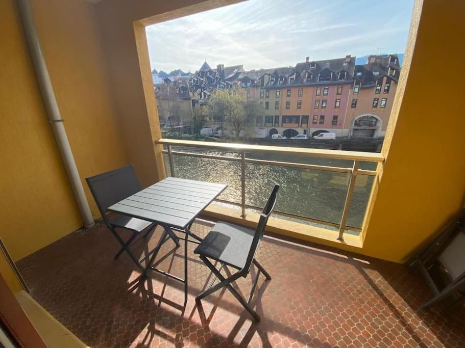 Quai Des Cordeliers, Balcon Et Vieille Ville Annecy Kültér fotó